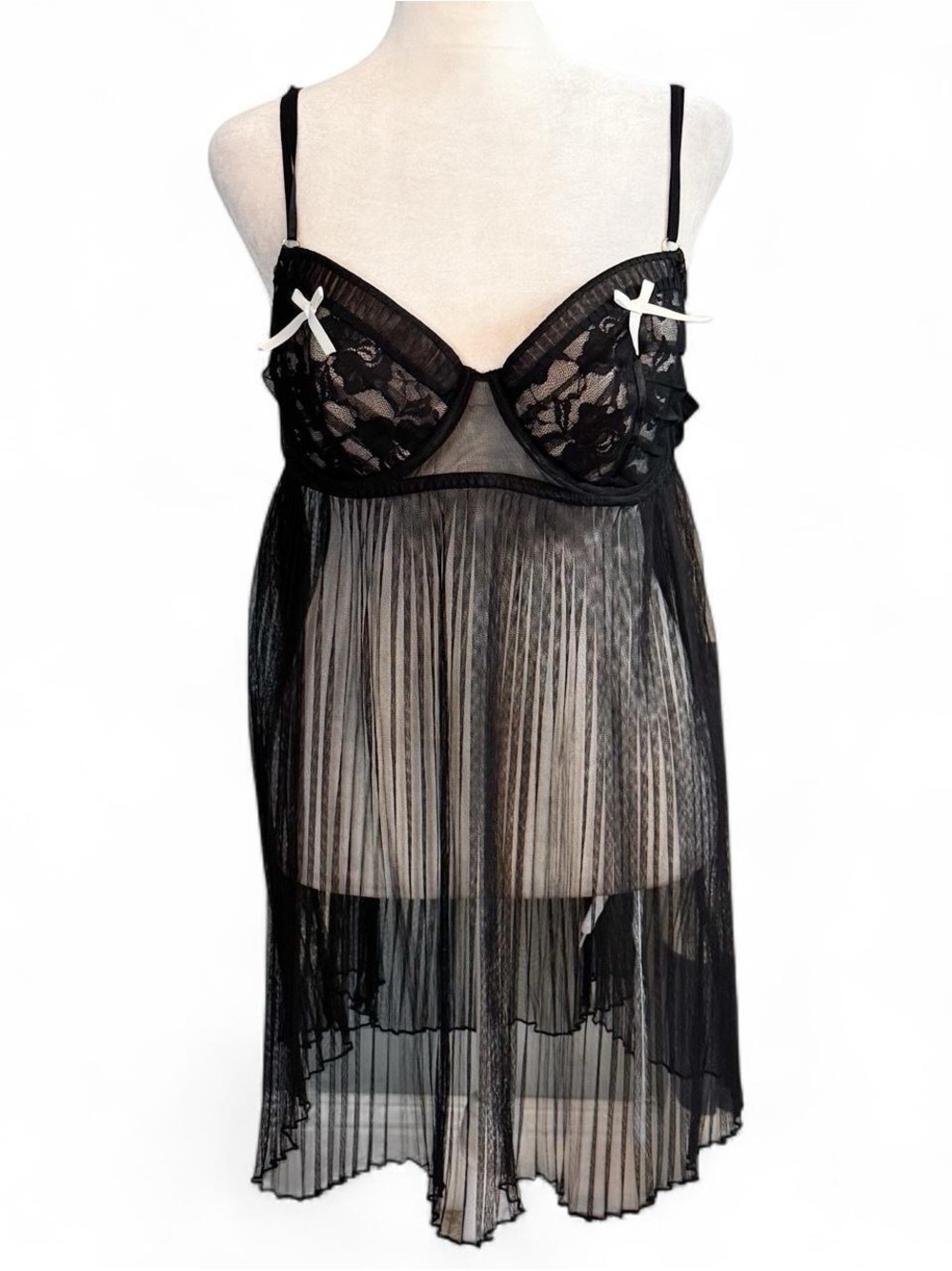 Ambrielle Black Sheer Pleated Babydoll Lingerie Chemise Lace Underwire
